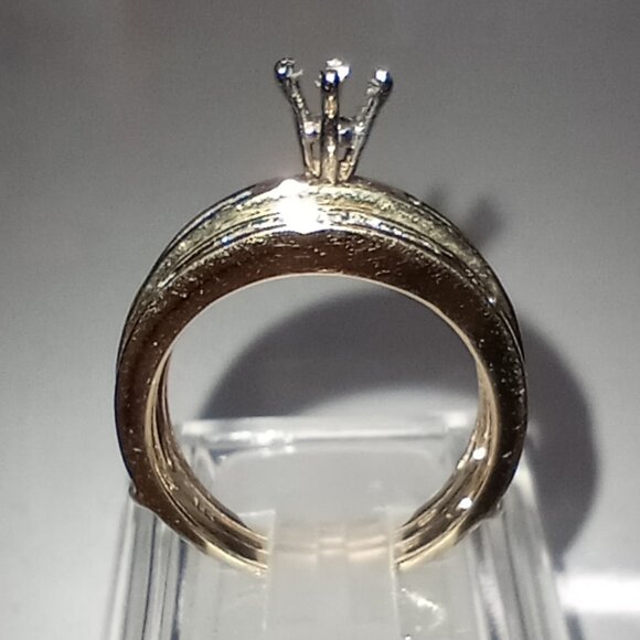 14Kt Yellow Gold 3/4-Carat Diamond 6mm Round Semi-Mount Wedding Ring Set - Picture 6 of 6